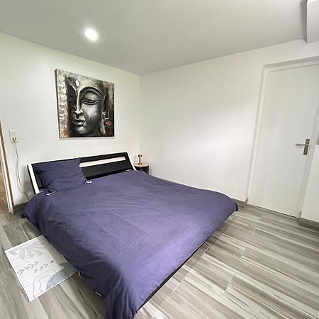 Les Bambous Apartment Poissy Exterior photo
